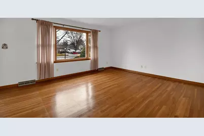 1382 Sherwood Downs E, Newark, OH 43055 - Photo 7