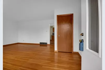1382 Sherwood Downs E, Newark, OH 43055 - Photo 5