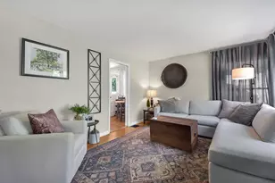 2375 Swansea Rd, Columbus, OH 43221 - Photo 5