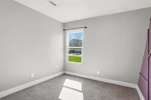 8251 Tegmen St, Columbus, OH 43240 - Photo 31