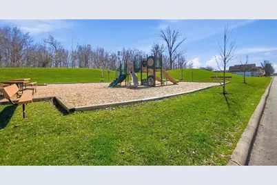 8251 Tegmen Street, Columbus, OH 43240 - Photo 49