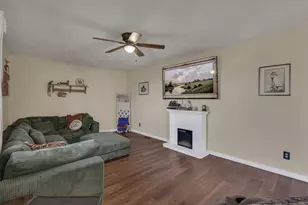 328 Cline Ct, Ashville, OH 43103 - Photo 7