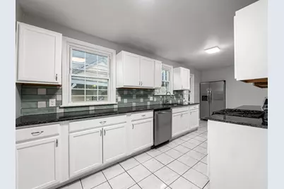 1052 Geers Avenue, Columbus, OH 43206 - Photo 9