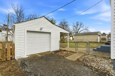 978 E North Broadway Street, Columbus, OH 43224 - Photo 3