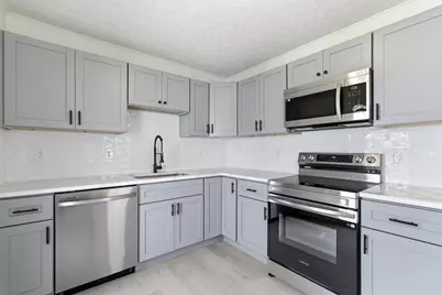 978 E North Broadway Street, Columbus, OH 43224 - Photo 13