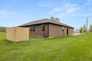 282 Candlewood Blvd, Mount Gilead, OH 43338 - Photo 35