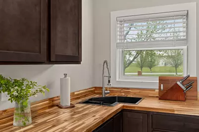 282 Candlewood Boulevard #Unit 2, Mount Gilead, OH 43338 - Photo 11