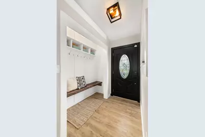 282 Candlewood Boulevard #Unit 2, Mount Gilead, OH 43338 - Photo 3