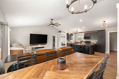 282 Candlewood Boulevard #Unit 2, Mount Gilead, OH 43338 - Photo 13