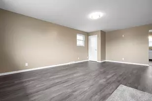 1364 Roberts Pl, Columbus, OH 43207 - Photo 7