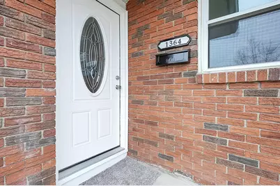 1364 Roberts Place, Columbus, OH 43207 - Photo 5