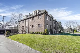 2208 Arlington Ave, Columbus, OH 43221 - Photo 9