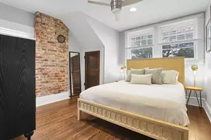 99 E Pacemont Rd, Columbus, OH 43202 - Photo 25