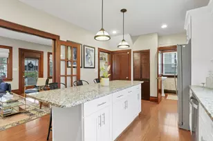 99 E Pacemont Rd, Columbus, OH 43202 - Photo 13