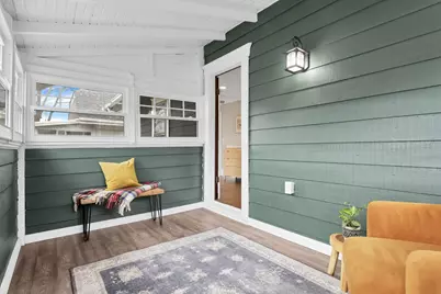 99 E Pacemont Road, Columbus, OH 43202 - Photo 35