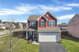 1552 Mary Lou Dr, Pataskala, OH 43062 - Photo 3