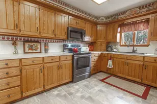 665 Highland Hills Dr, Howard, OH 43028 - Photo 9