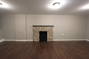 811 Chestershire Rd, Columbus, OH 43204 - Photo 19