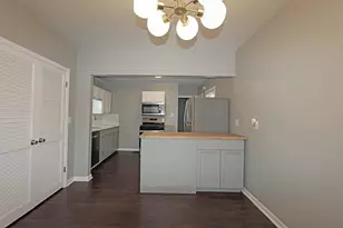 811 Chestershire Rd, Columbus, OH 43204 - Photo 9