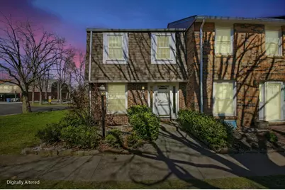 614 Dlyn Street, Columbus, OH 43228 - Photo 1