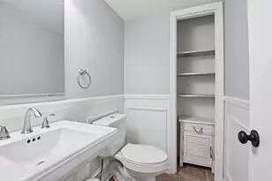 614 Dlyn St, Columbus, OH 43228 - Photo 13