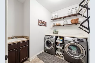 947 Suzanne Way, Blacklick, OH 43004 - Photo 27