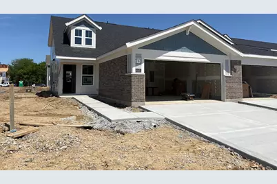 8045 Edgewater Crossing #75-A, Pickerington, OH 43147 - Photo 1