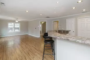 36 W Russell St, Columbus, OH 43215 - Photo 15