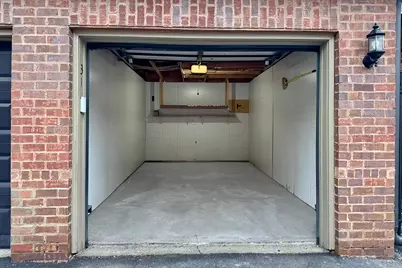 36 W Russell Street, Columbus, OH 43215 - Photo 25