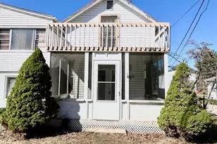 266 10th St, Lancaster, OH 43130 - Photo 1