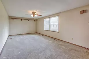 538 N Clayton St, Centerburg, OH 43011 - Photo 7