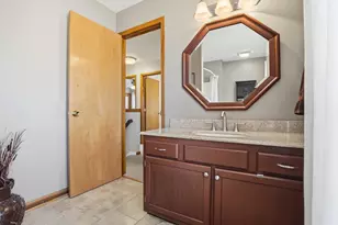 425 Ablemarle Cir, Delaware, OH 43015 - Photo 35