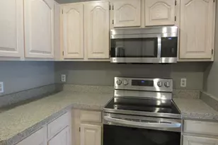 1205 Dunhurst St, Circleville, OH 43113 - Photo 9