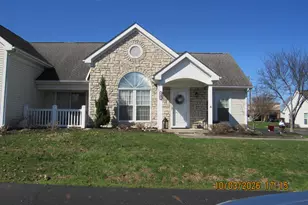1205 Dunhurst St, Circleville, OH 43113 - Photo 1