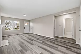 1784 S Champion Ave, Columbus, OH 43207 - Photo 3