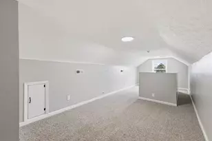 1784 S Champion Ave, Columbus, OH 43207 - Photo 17