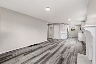 1784 S Champion Ave, Columbus, OH 43207 - Photo 5