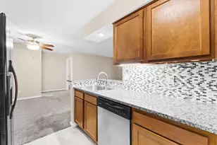 2176 Hedgerow Road, Columbus, OH 43220 - Photo 11