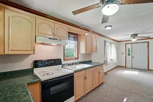 5870 Brook Rd NW, Baltimore, OH 43105 - Photo 21