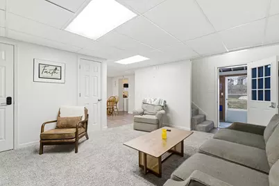 329 W High Street, Mount Gilead, OH 43338 - Photo 7