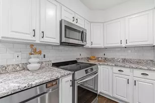 2390 Zollinger Rd, Upper Arlington, OH 43221 - Photo 19