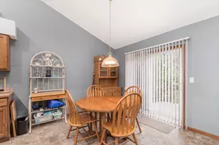 7914 Cheriton Cir, Reynoldsburg, OH 43068 - Photo 15