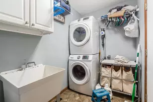 7914 Cheriton Cir, Reynoldsburg, OH 43068 - Photo 19