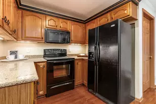 365 Sycamore Woods Ln, Columbus, OH 43230 - Photo 19