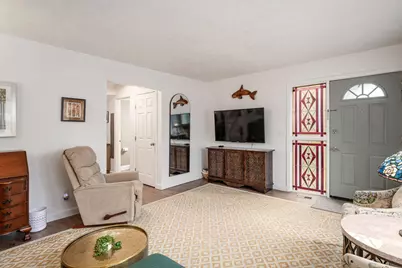 5381 Valley Lane E, Columbus, OH 43231 - Photo 9