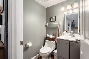 5381 Valley Ln E, Columbus, OH 43231 - Photo 17