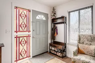 5381 Valley Ln E, Columbus, OH 43231 - Photo 5