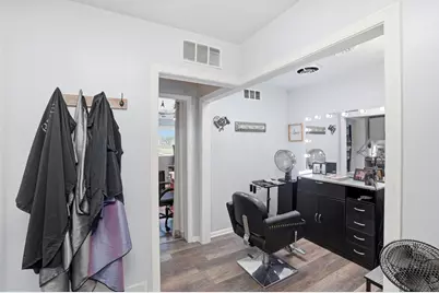 433 Gibbs Avenue, Washington Court House, OH 43160 - Photo 13