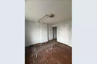 253 N Ogden Avenue, Columbus, OH 43204 - Photo 9