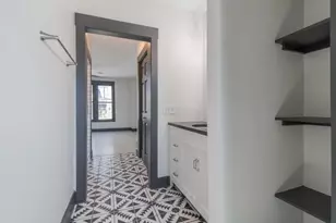 295 E 5th Ave, Columbus, OH 43201 - Photo 27